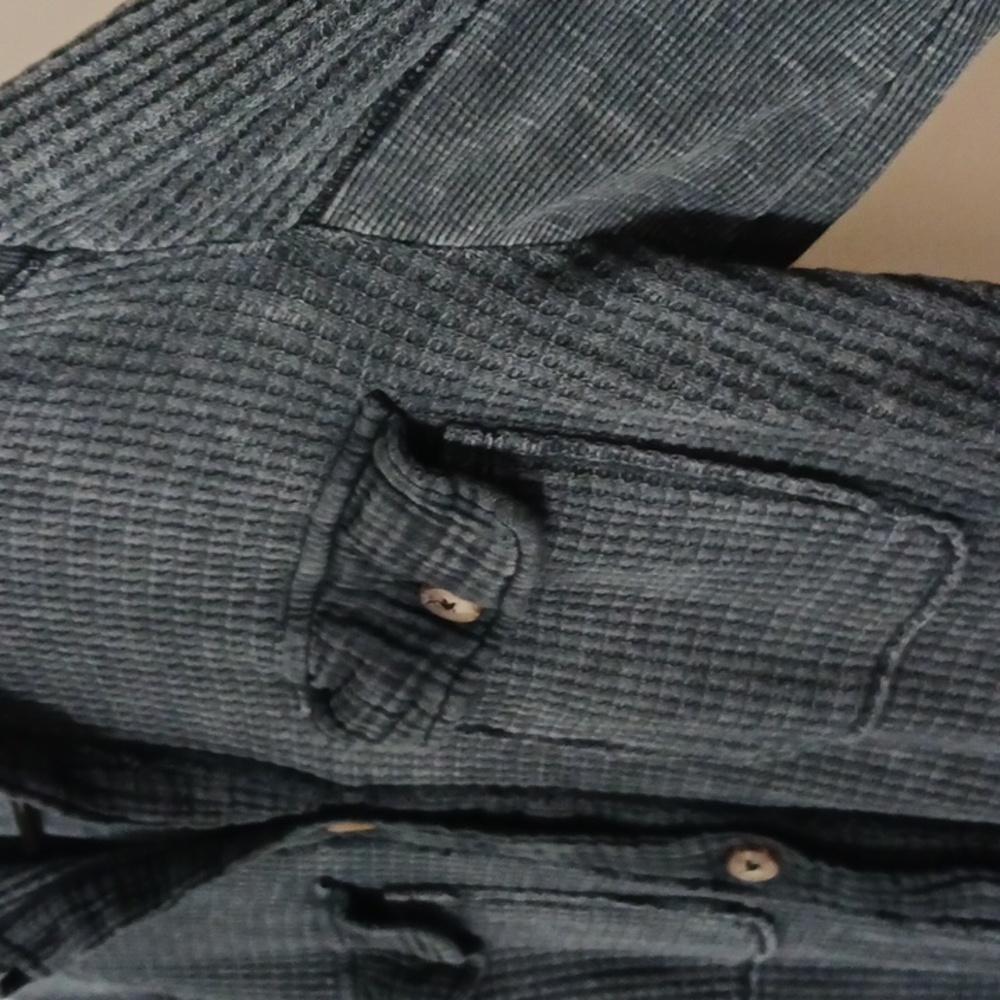 SO Charcoal Grey Waffle Shirt, Size M